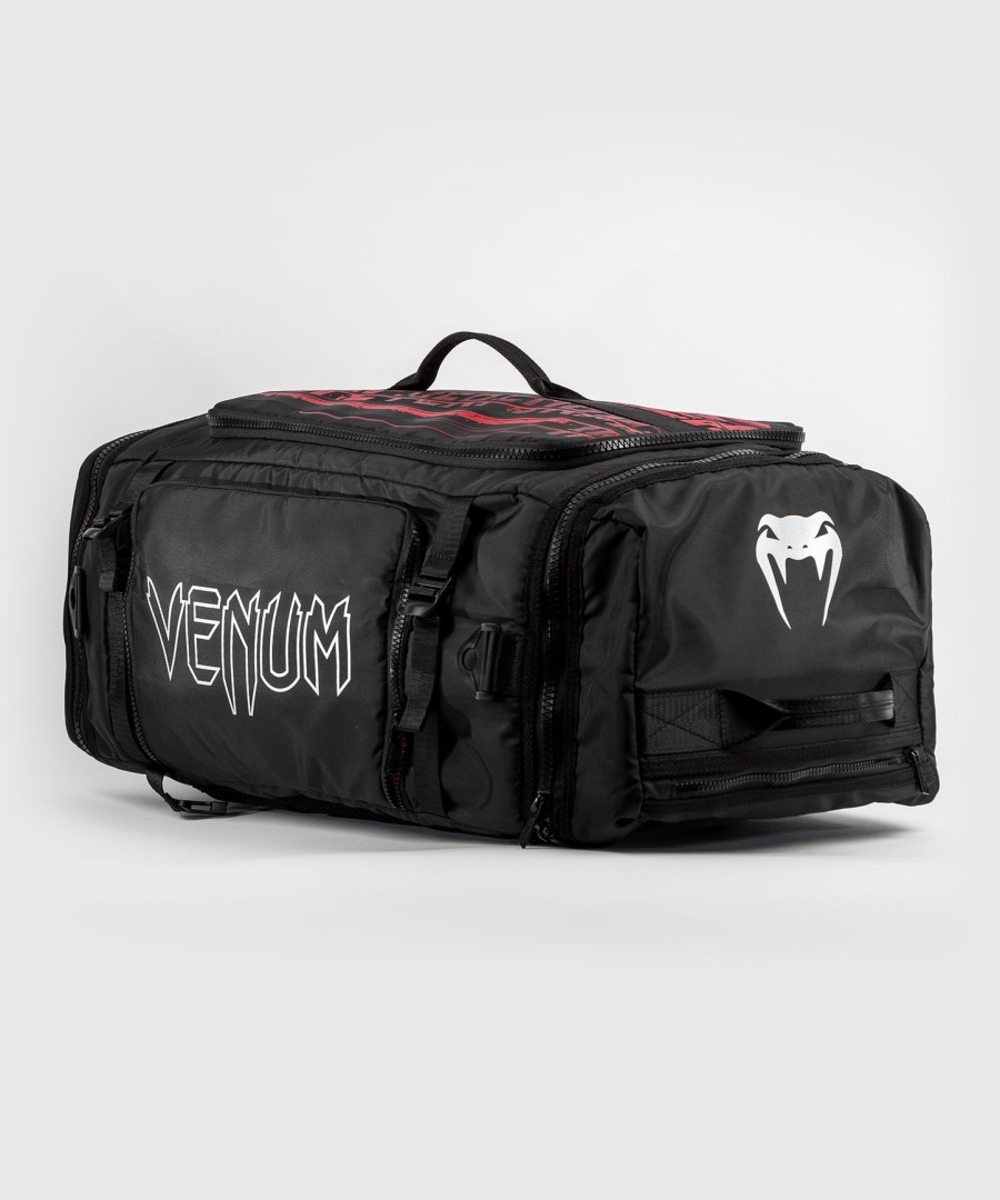 plecak ufc venum performance institute 2.0 – czarno-czerwony