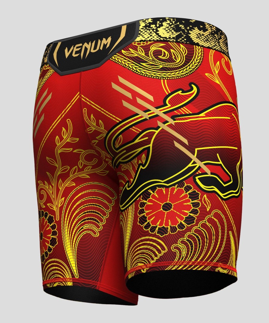 męskie ufc unrivaled autorstwa venum red ilia topuria vale tudo short