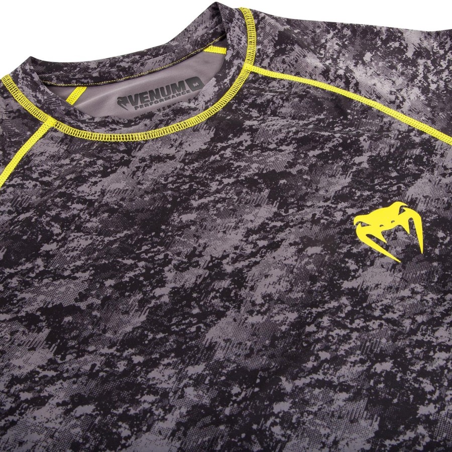 rashguard venum tramo – krótki rękaw – czarno-żółty