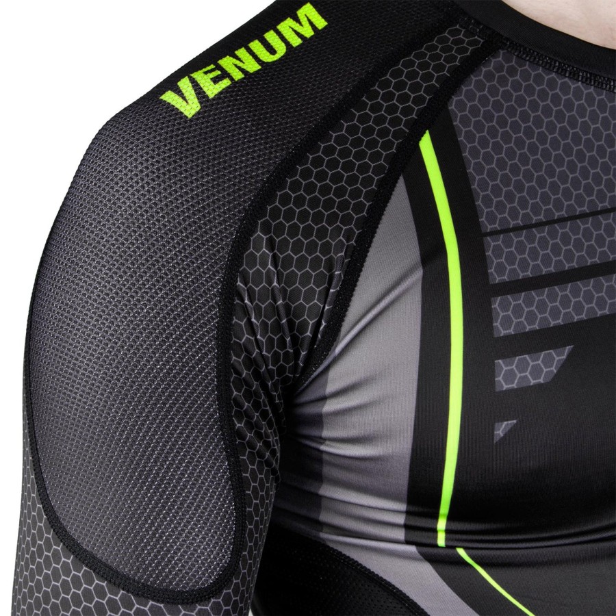 rashguard venum technical 2.0 z długim rękawem – czarno-żółty