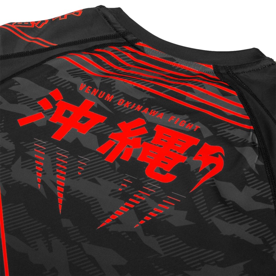 rashguard venum okinawa 2.0 – długie rękawy – czarno-czerwony