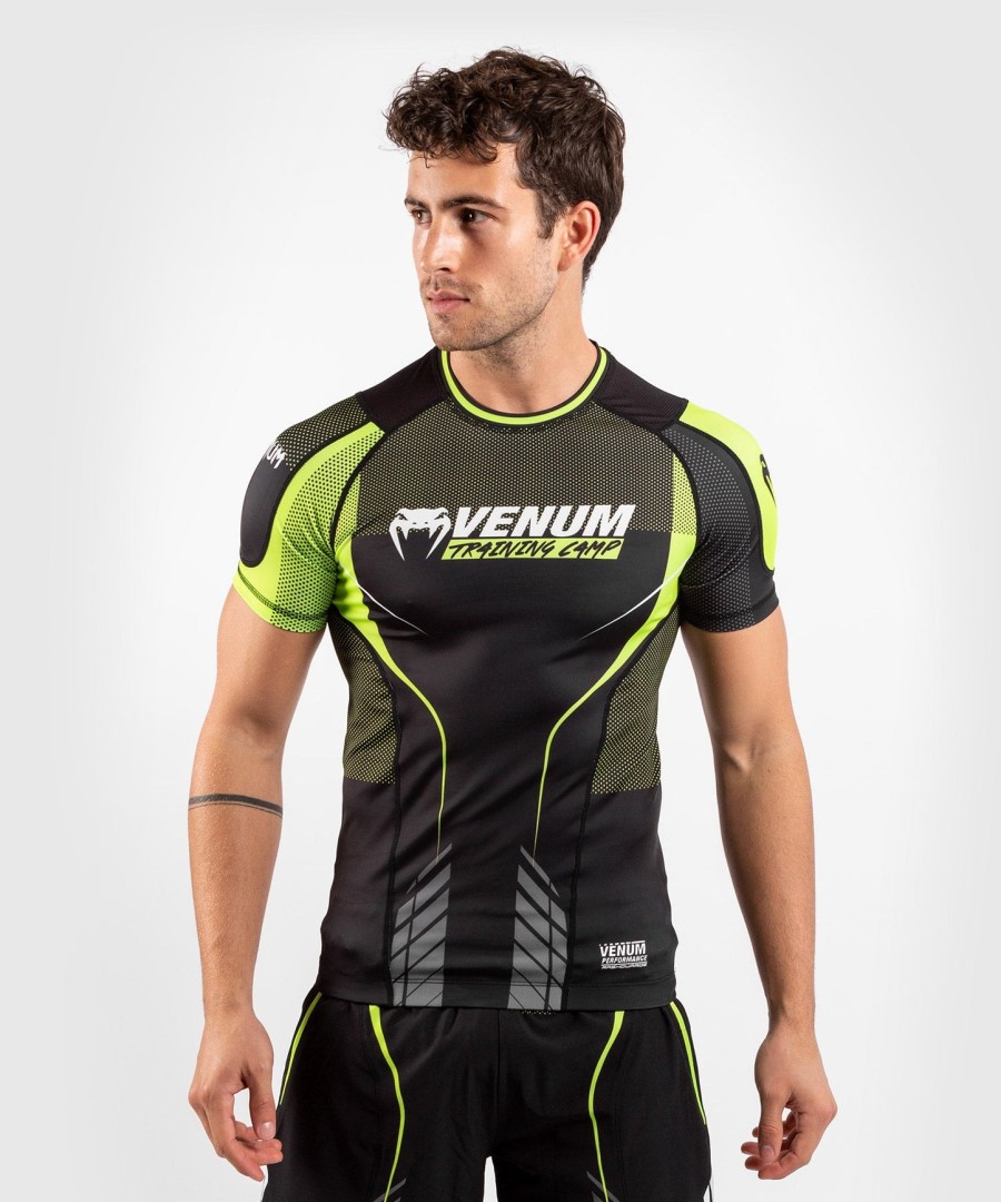 rashguard venum training camp 3.0 – krótki rękaw