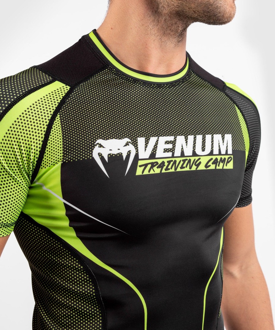 rashguard venum training camp 3.0 – krótki rękaw