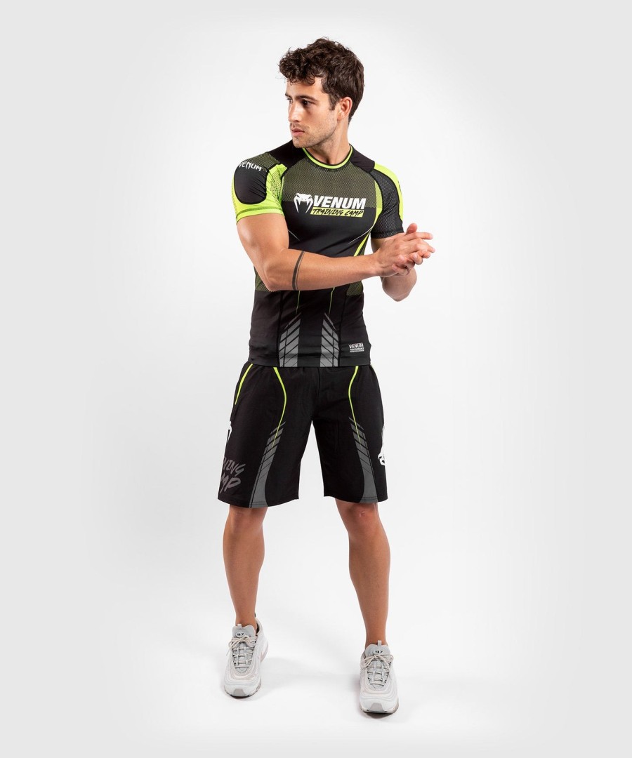 rashguard venum training camp 3.0 – krótki rękaw