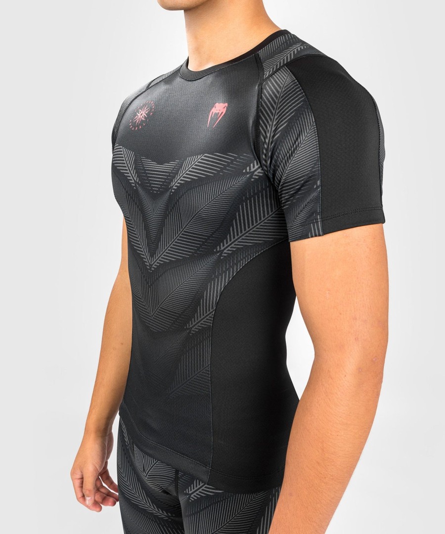rashguard venum phantom z krótkim rękawem – czarno-czerwony