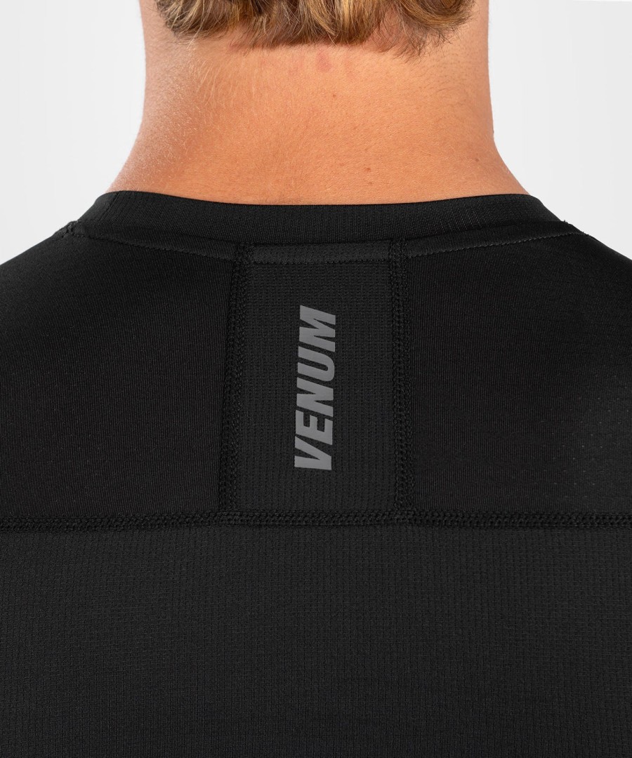 koszulka venum g-fit air rashguard z krótkim rękawem – czarna