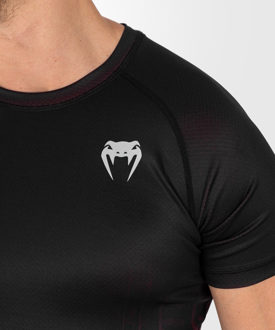 ufc venum performance institute 2.0 męski rashguard z krótkim rękawem - czarno-czerwony