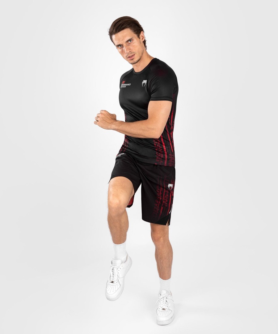 ufc venum performance institute 2.0 męski rashguard z krótkim rękawem - czarno-czerwony