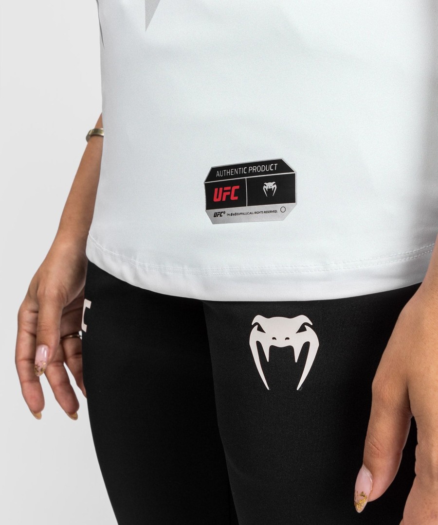 zestaw ufc venum authentic fight night 2.0 firmy venum women walkout jersey – biały