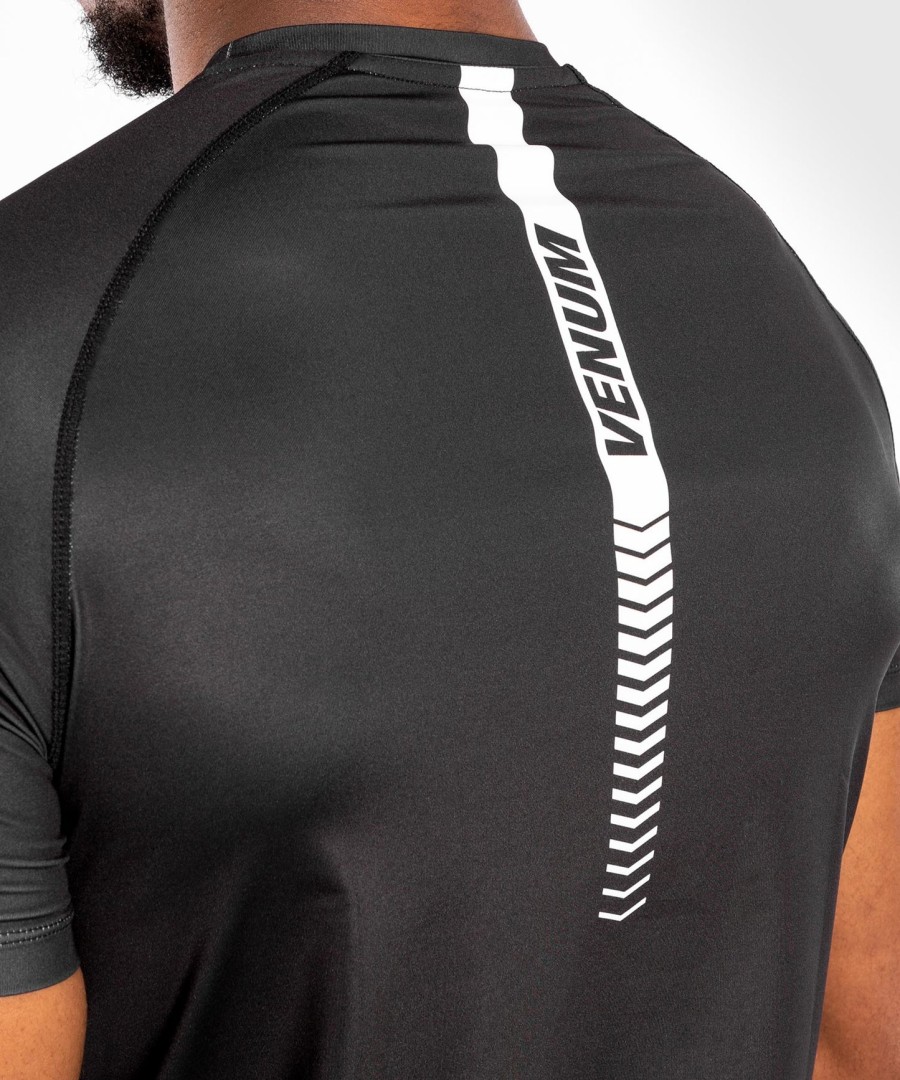 koszulka venum nogi 3.0 dry tech – czarno-biała