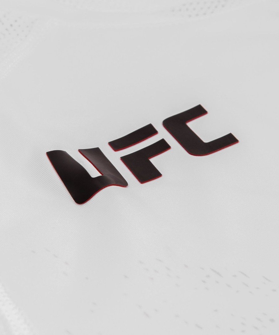 koszulka ufc venum authentic fight night dla mężczyzn – biała