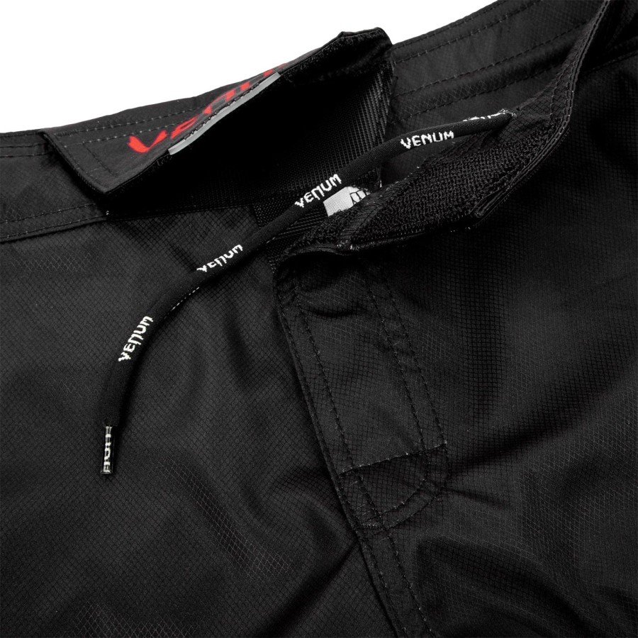spodenki bokserskie venum signature kids fightshorts – czarno-czerwone