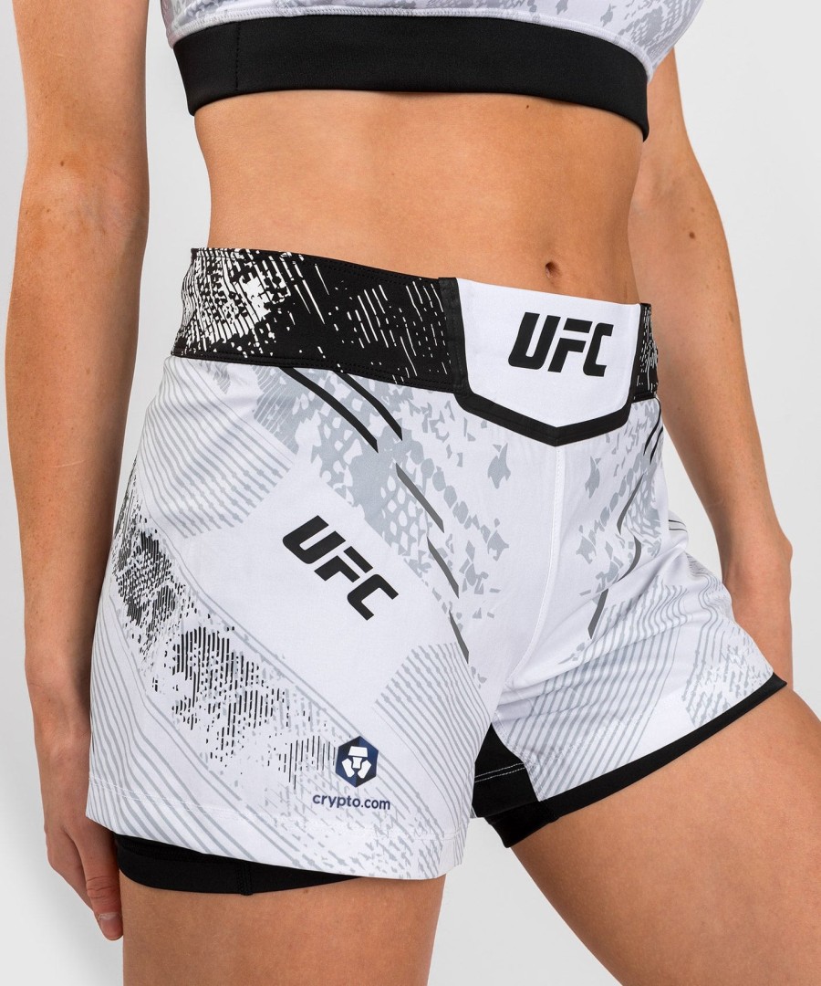 ufc adrenaline by venum authentic fight night women fight short - białe