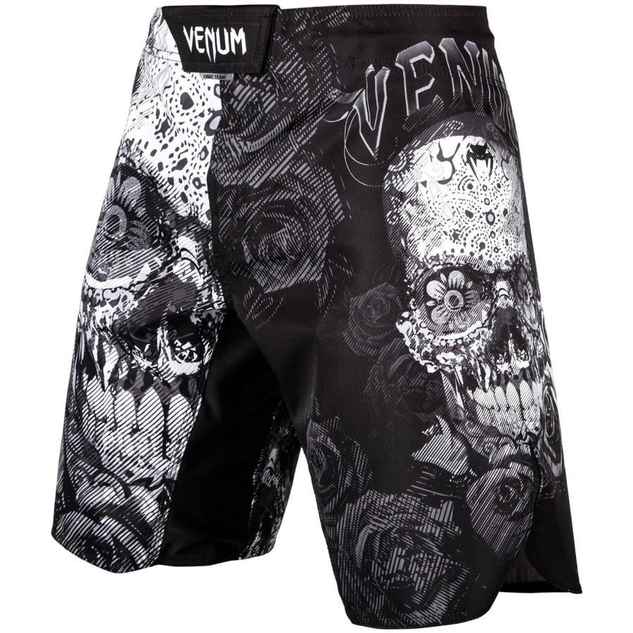 spodenki bokserskie venum santa muerte 3.0 – czarno-białe