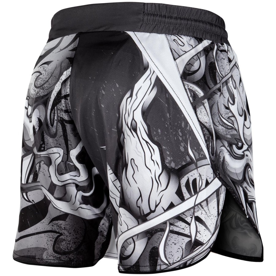 spodenki bokserskie venum devil fightshorts – białeczarne