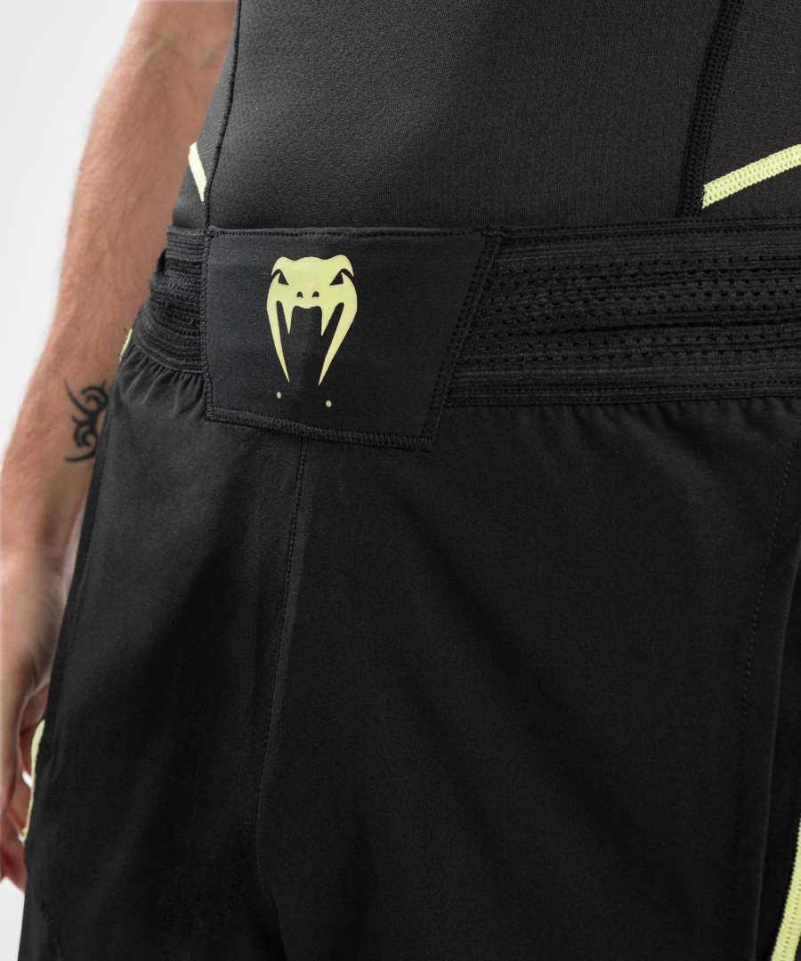 venum fusion 2.0 fightshort - czarno-żółte