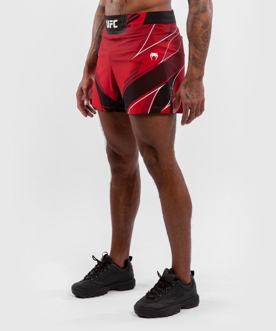 szorty męskie ufc venum authentic fight night – krótki krój – czerwone