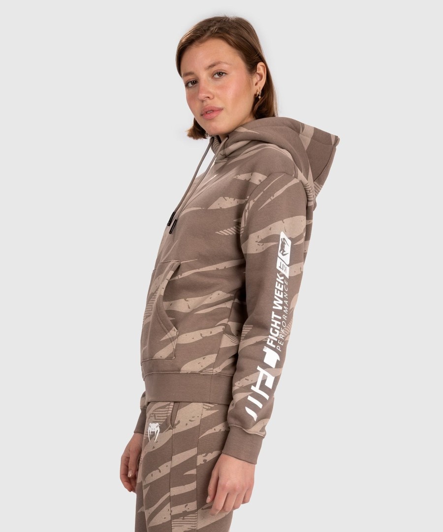 bluza z kapturem damska ufc adrenaline by venum fight week w kolorze desert camo