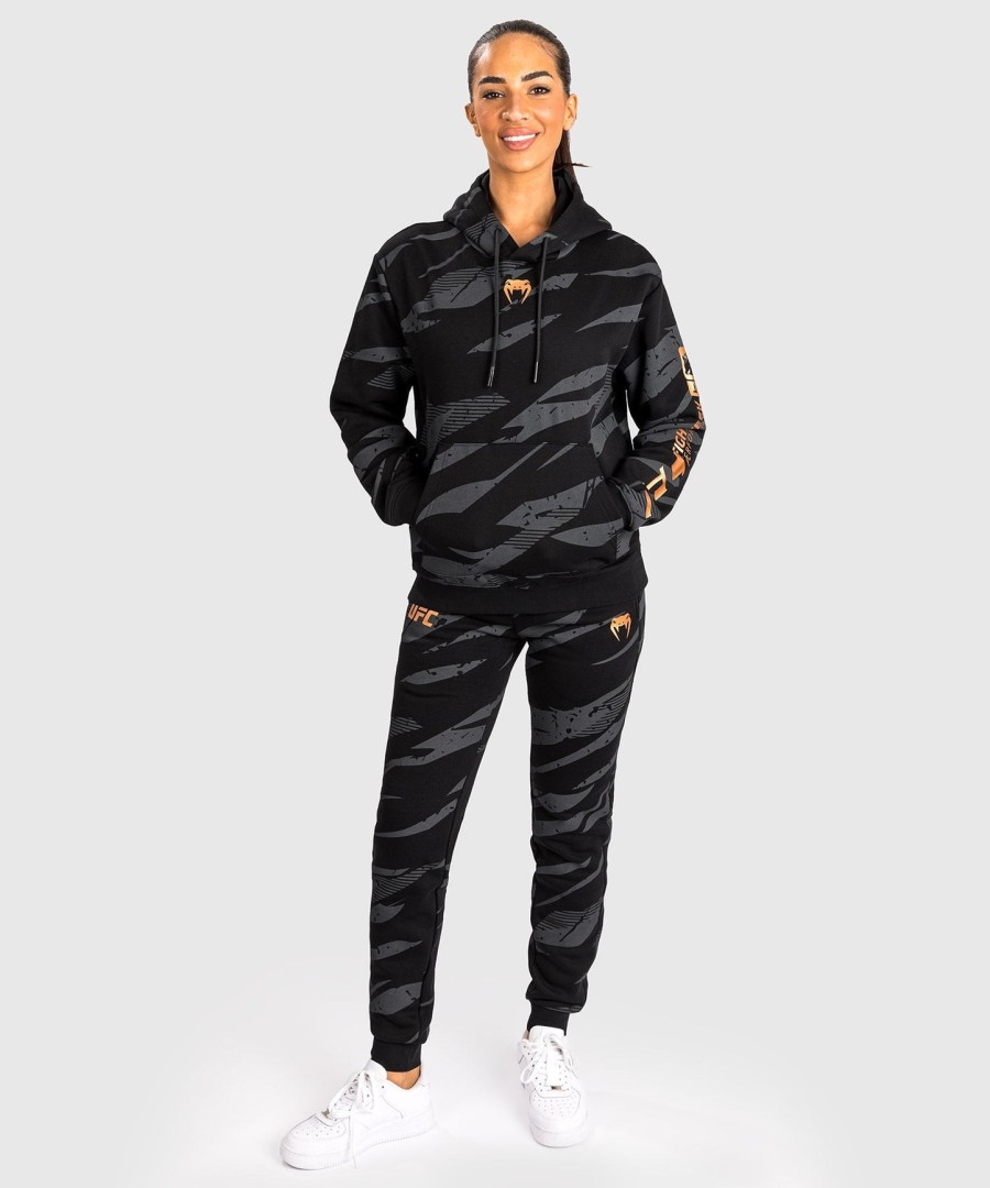bluza z kapturem damska ufc adrenaline by venum fight week – urban camo