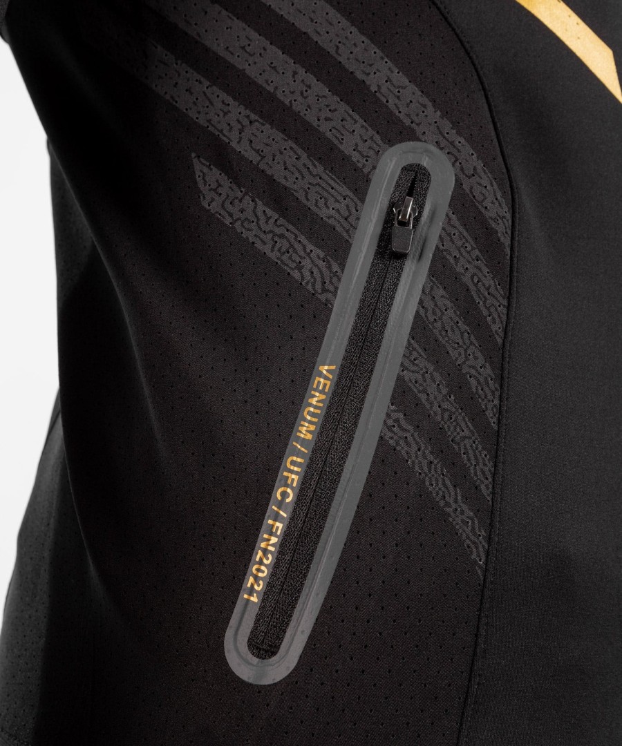 bluza z kapturem ufc venum authentic fight night walkout dla mężczyzn – champion