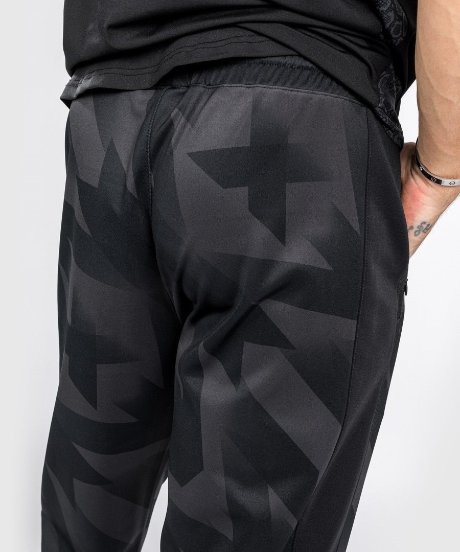 spodnie dresowe venum razor joggers – czarno-złote