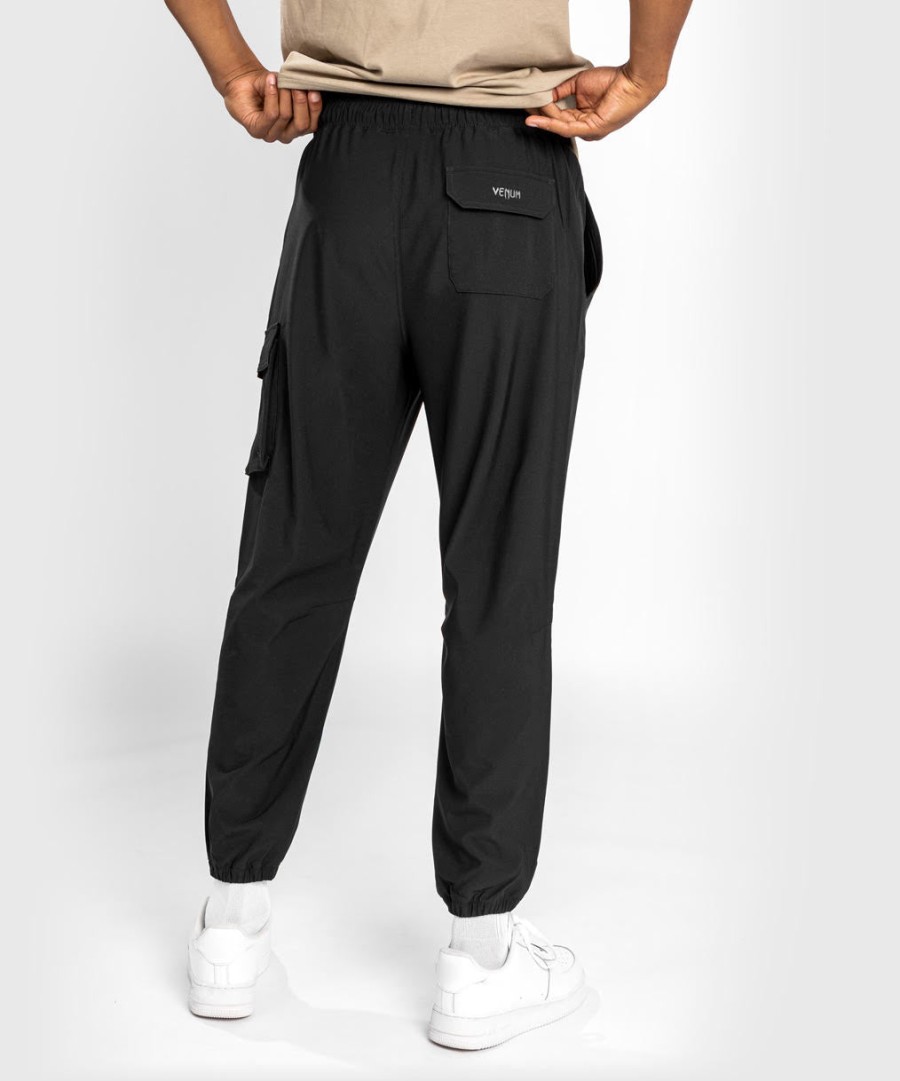 spodnie dresowe venum cargo light jogger – czarne