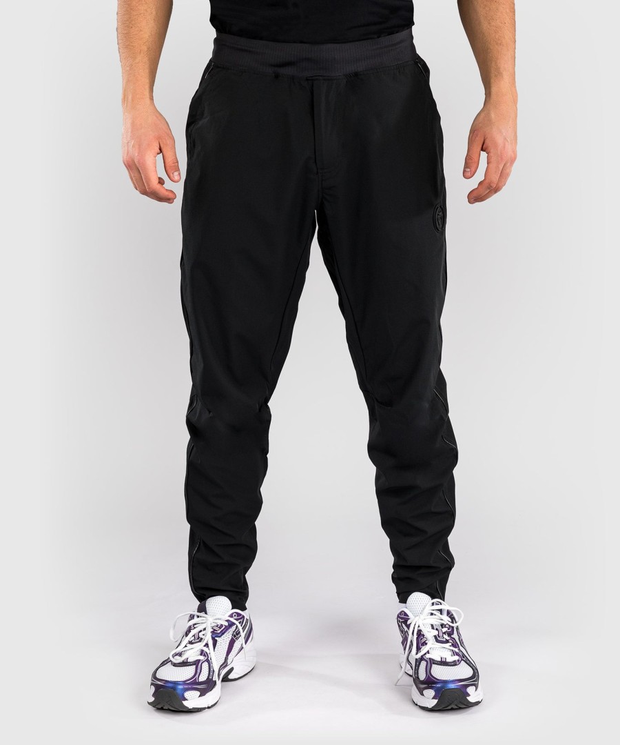 spodnie dresowe venum cargo light aero joggers – czarne