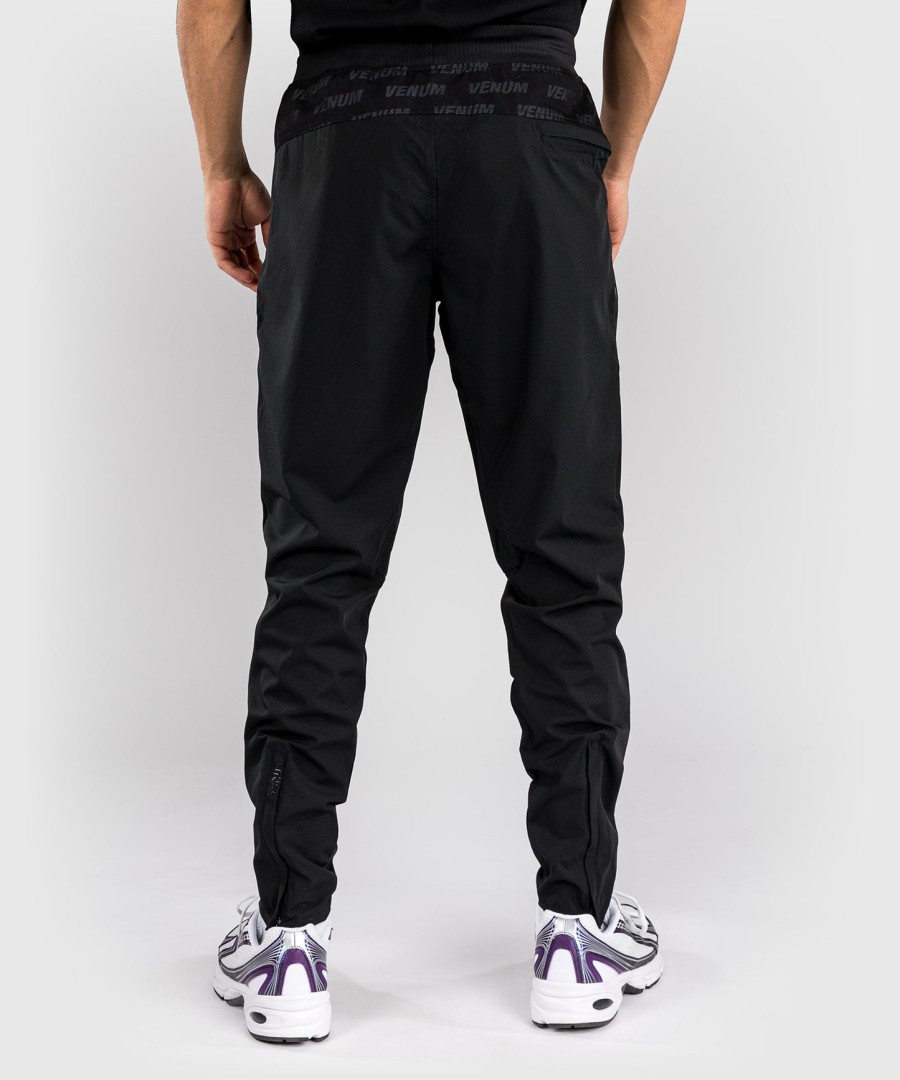 spodnie dresowe venum cargo light aero joggers – czarne
