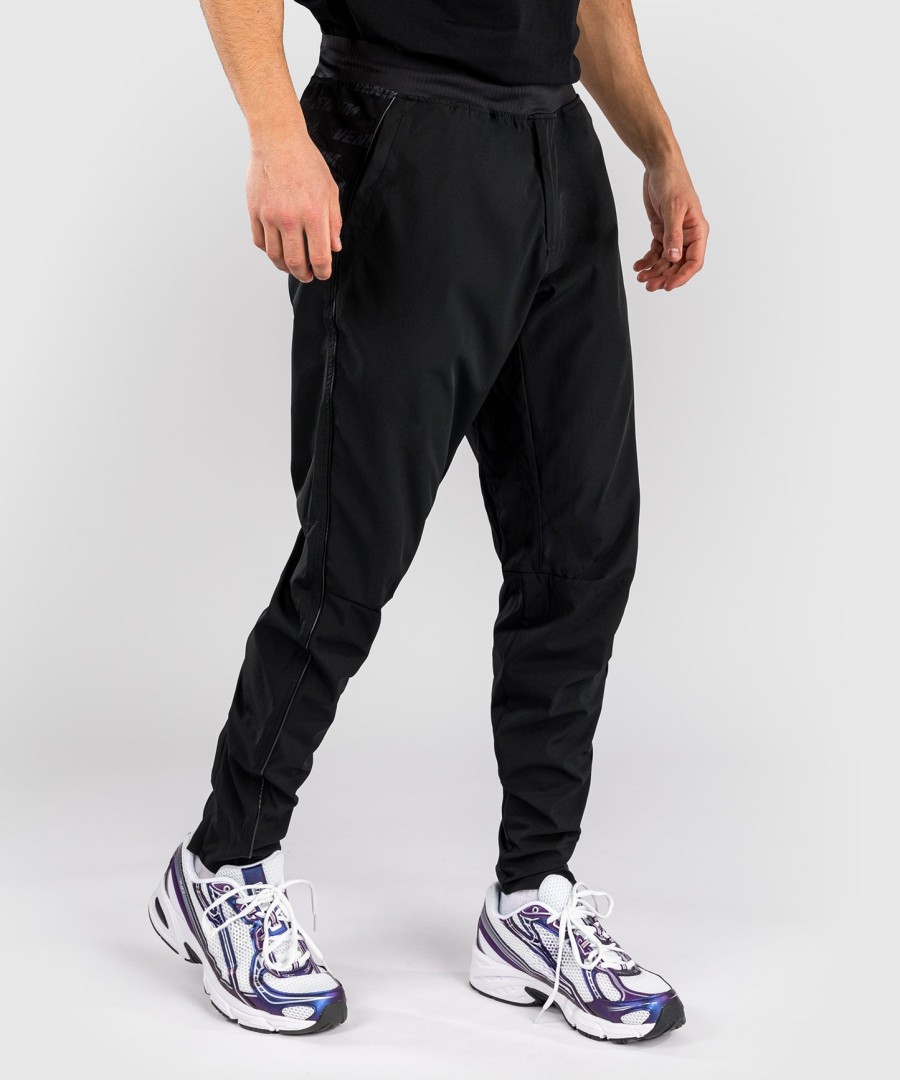 spodnie dresowe venum cargo light aero joggers – czarne