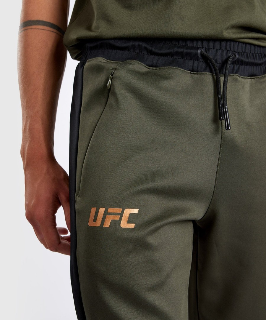 spodnie dresowe ufc adrenaline by venum fight week men performance – khakibrąz