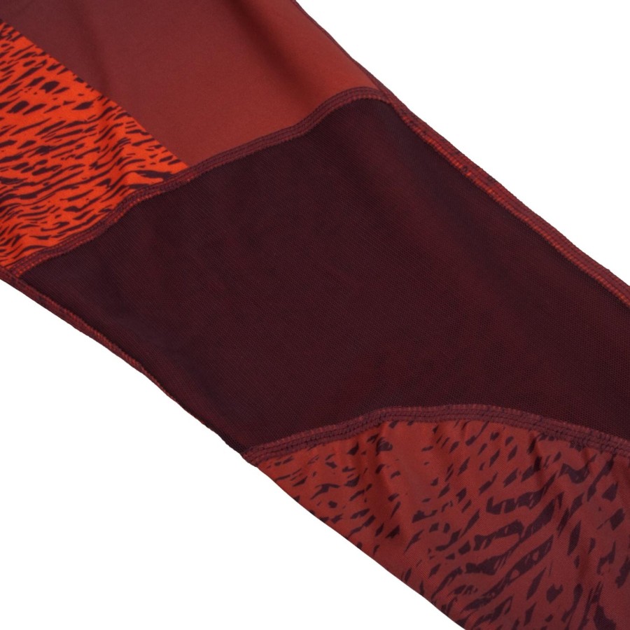 leginsy venum dune