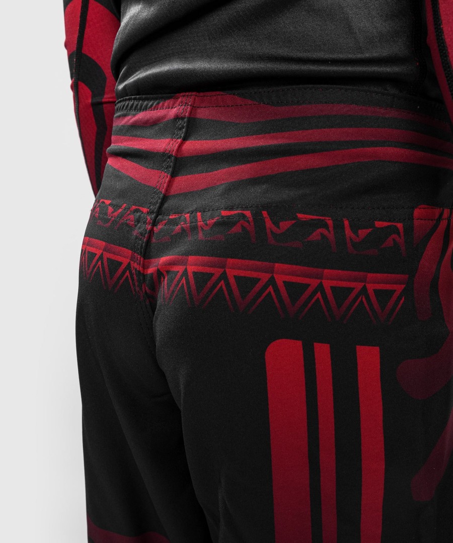 spodenki bokserskie venum nakahi kids fightshort – czarno-czerwone