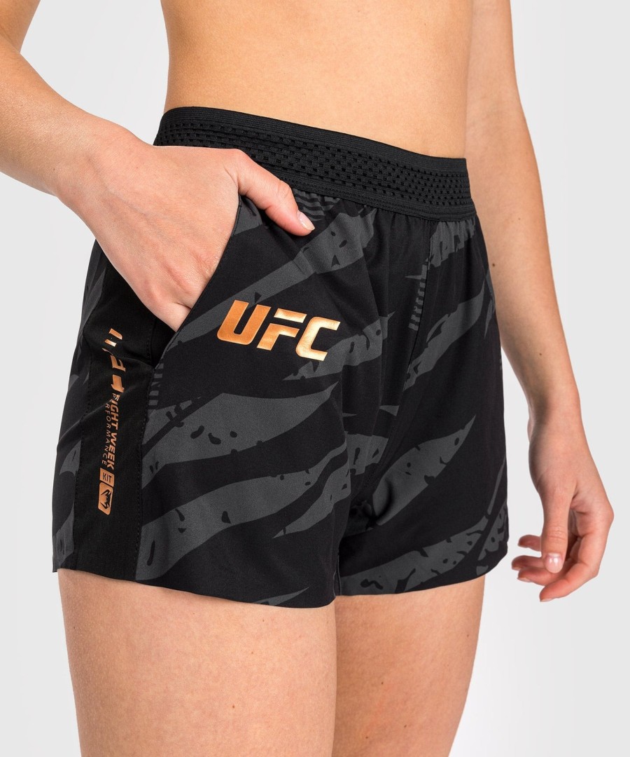 damskie spodenki ufc adrenaline by venum fight week performance short - urban camo