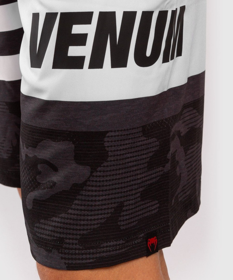 spodenki treningowe venum bandit – czarno-szare