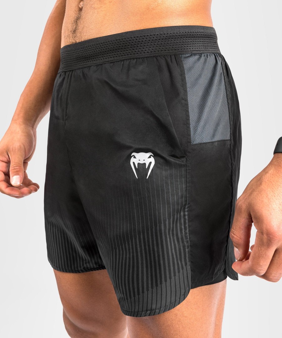 spodenki treningowe venum biomecha 2 w 1 – czarno-szare