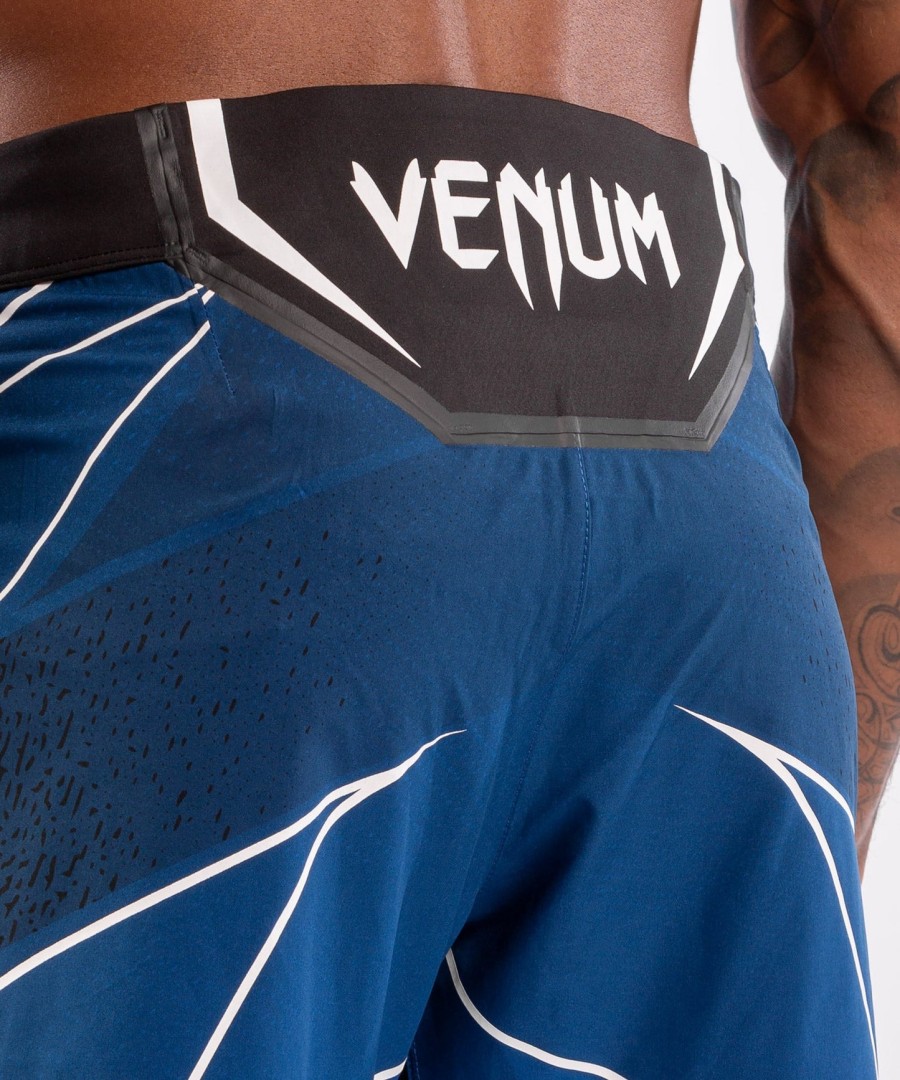 szorty męskie ufc venum authentic fight night – długi krój – niebieskie