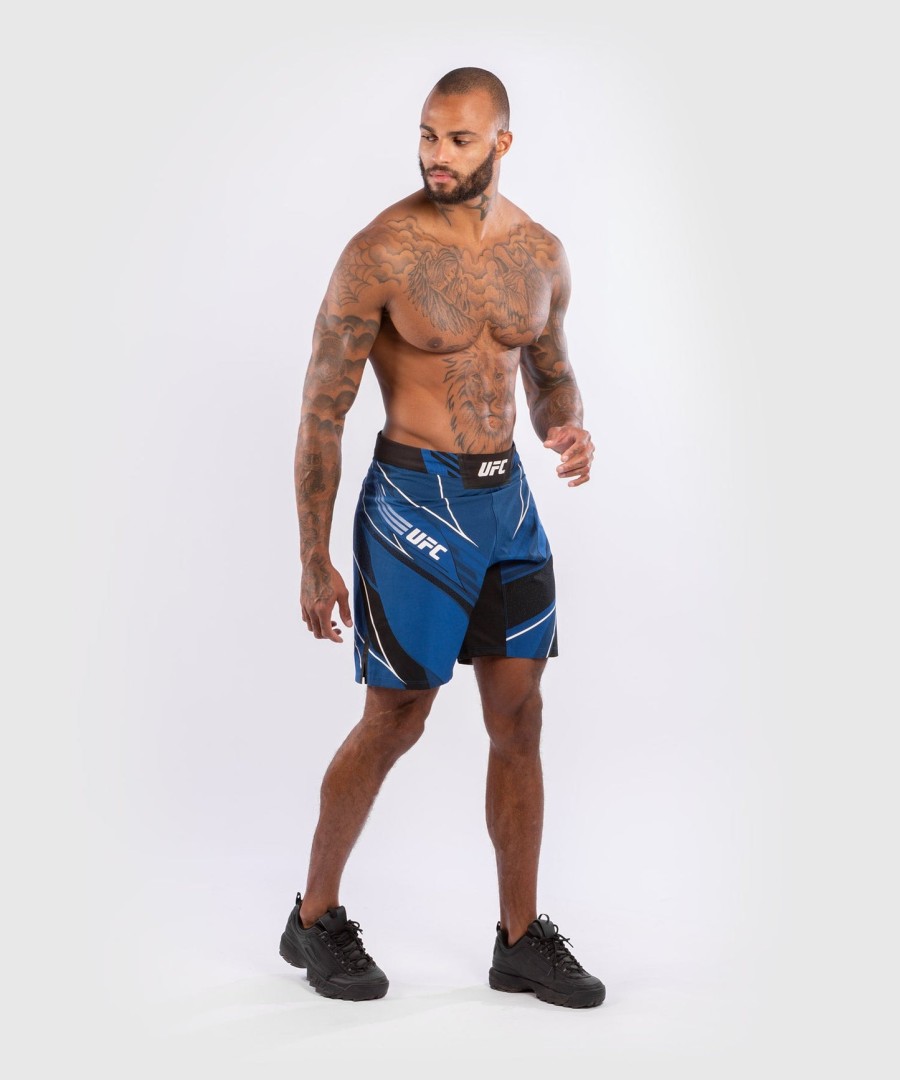 szorty męskie ufc venum authentic fight night – długi krój – niebieskie