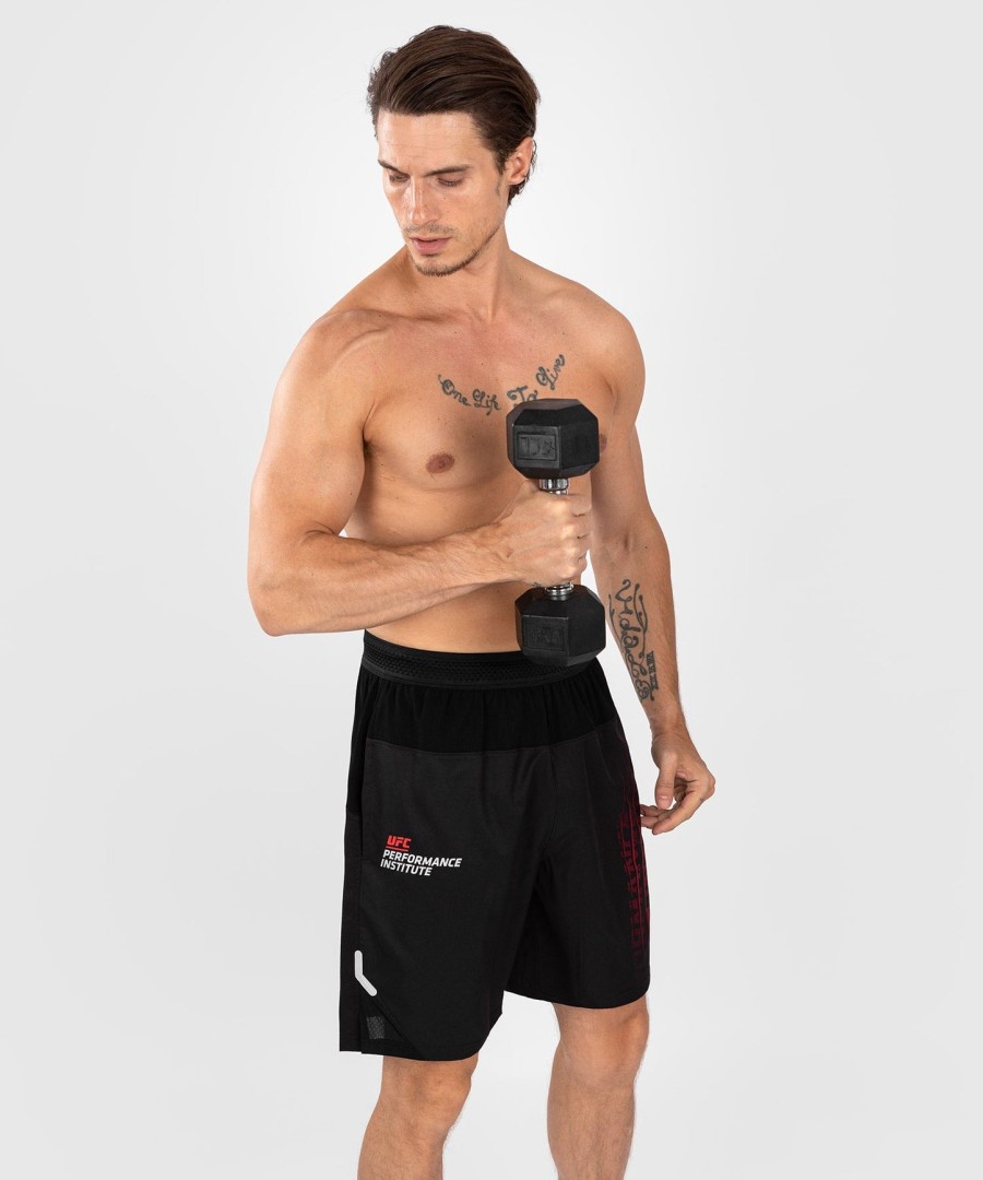 ufc venum performance institute 2.0 męskie spodenki sportowe – czarno-czerwone